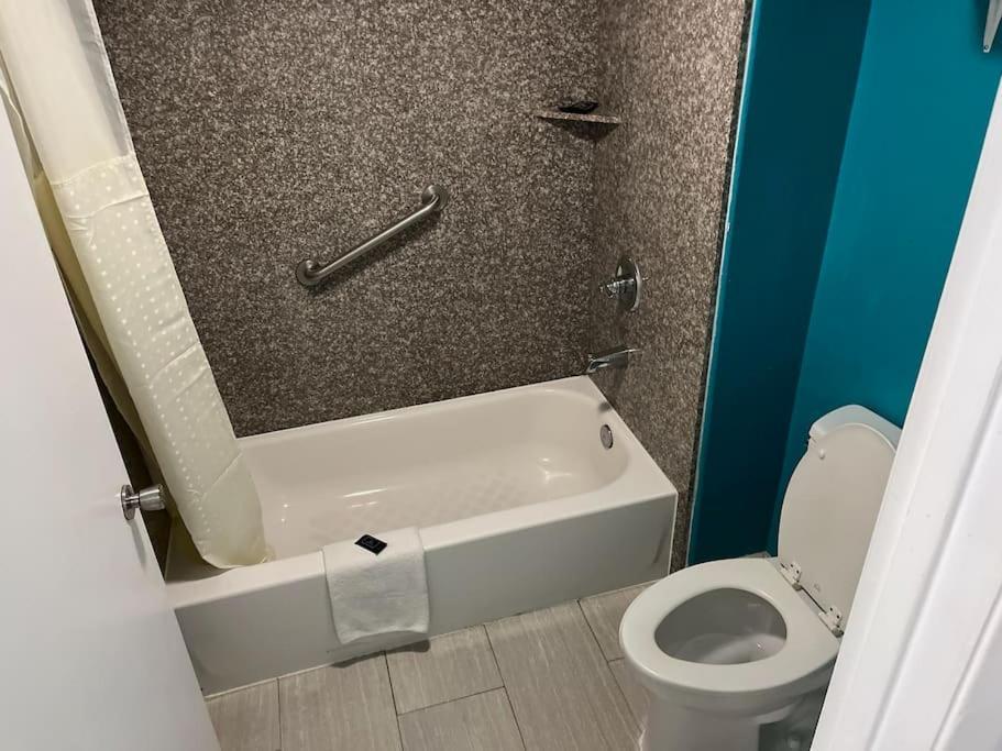 Hotel 2 Double Bed Studio 109 & Hot Tub Livingston Ngoại thất bức ảnh